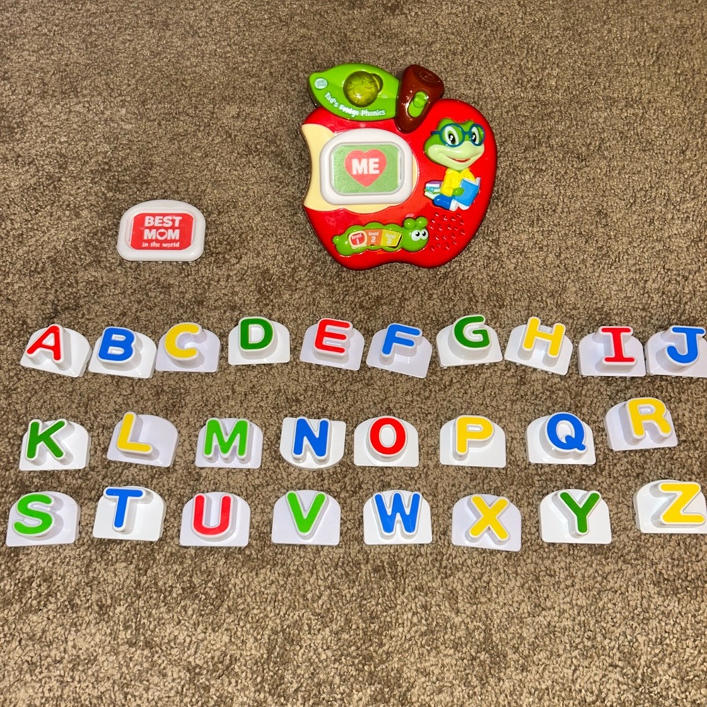 Leap Frog Tad's Fridge Phonics Magnetic Letter Set Alphabet Missing Dad